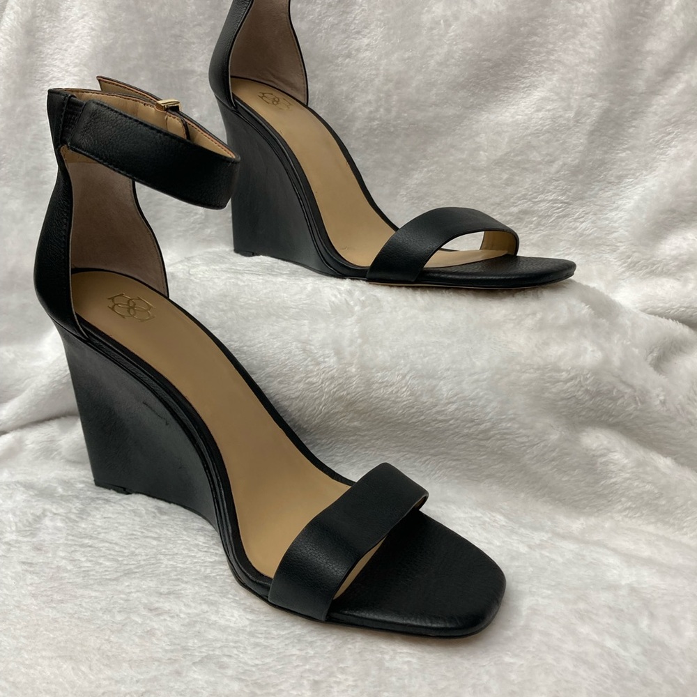 Ann Taylor Black Wedge Sandals